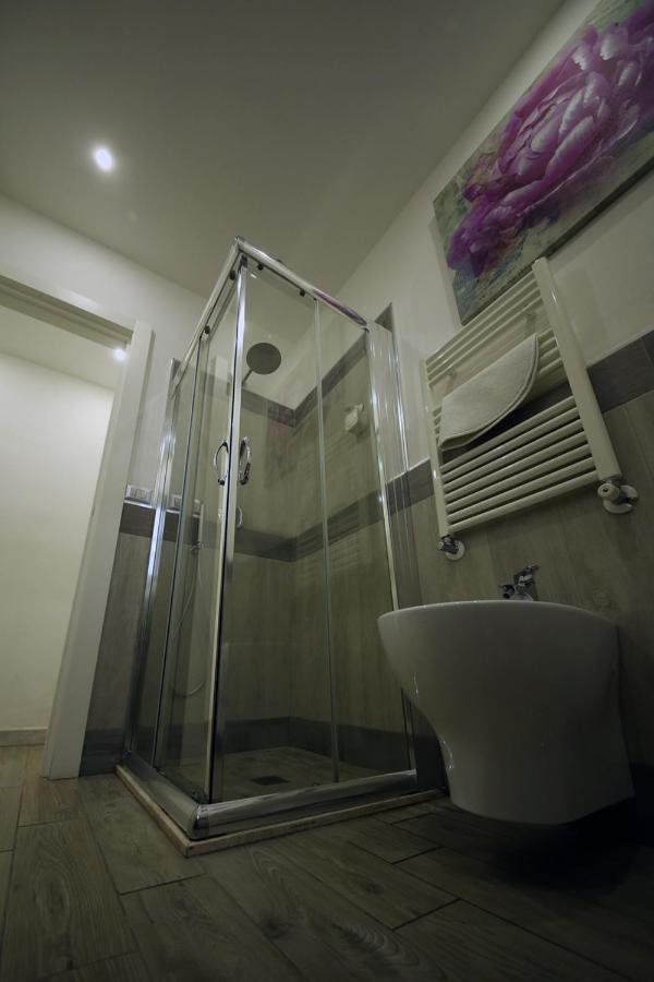 Bed and Breakfast La Piazzetta Бриндизи Экстерьер фото
